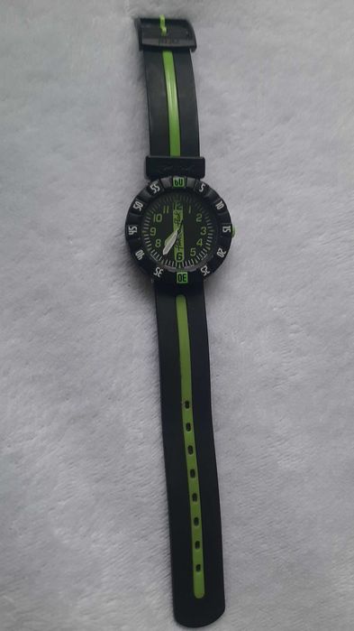 Детски ръчен часовник SWISS