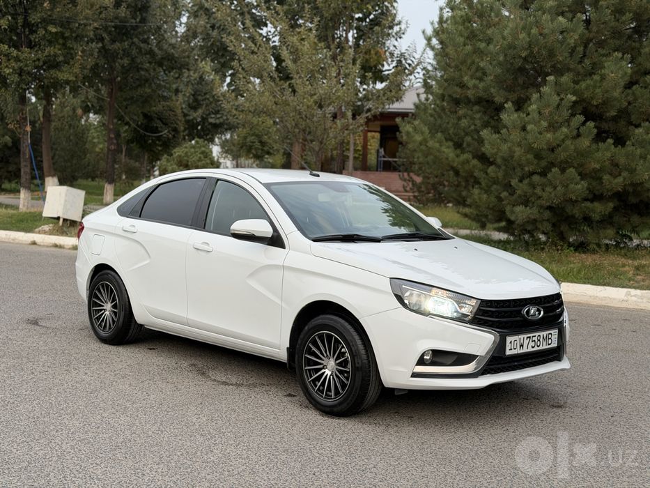 Lada Vesta 2020 1.6 mexanika luxe prestige