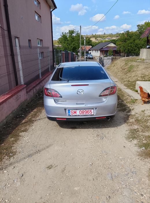 Vând masina mazda