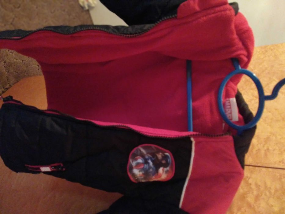 Детско зимно яке на MARVEL 3-4г.