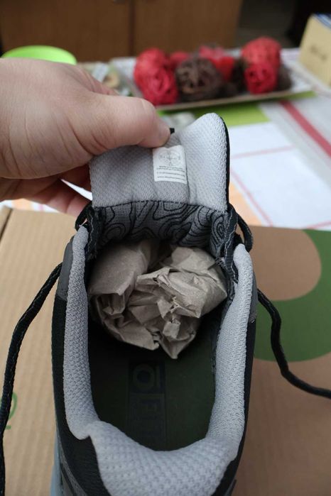 Нови туристически трекинг обувки Oboz