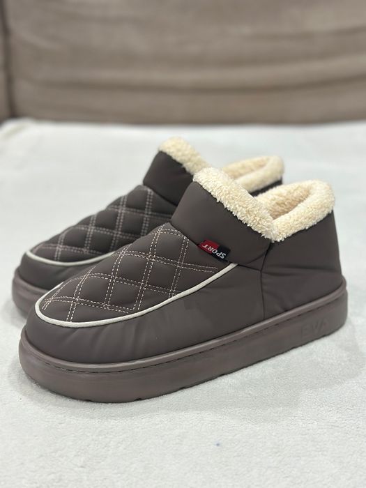 Продам угги (унисекс)