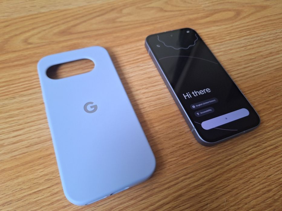 Pixel 9A - 128gb + accesorii originale, husa originala Google