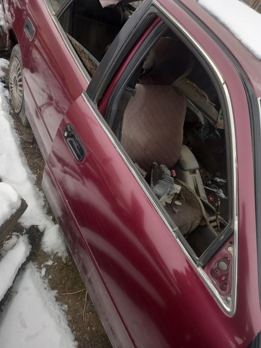 Запчасти тоёта 10..