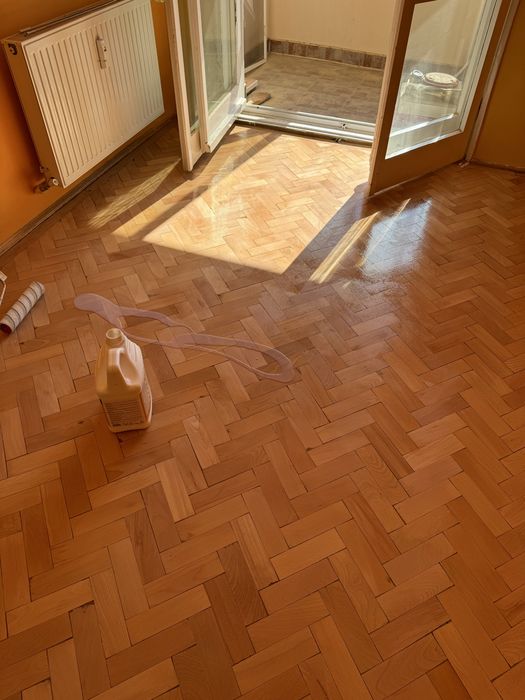 Parchet raschetare scara reconditionare dusumea slefuire reconovare montaj laminat
