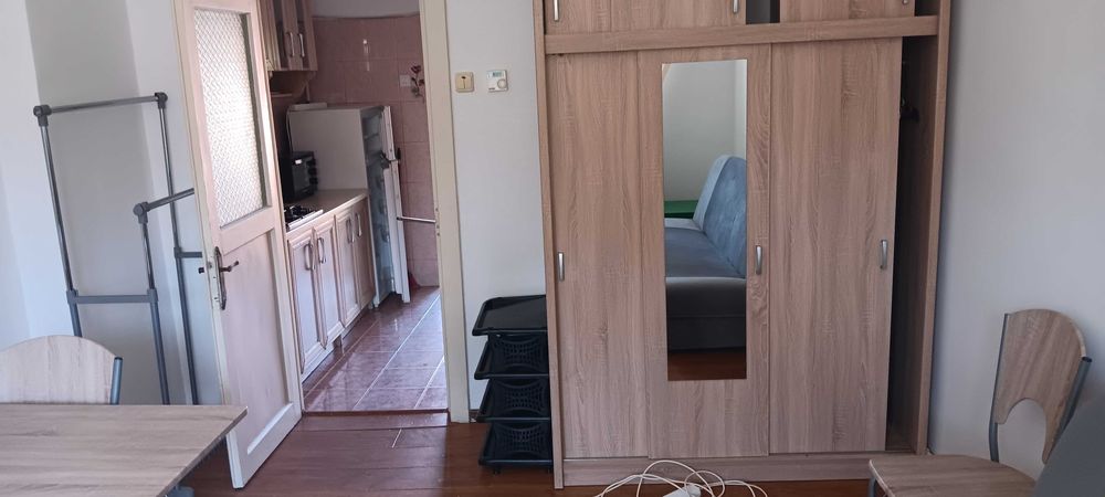 PROPRIETAR inchiriez garsoniera 24mp, zona Campia Libertatii, Parc Al. I. Cuza