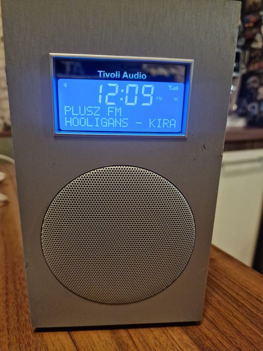 Tivoli audio model 10plus,radio stereo de inalta calitate