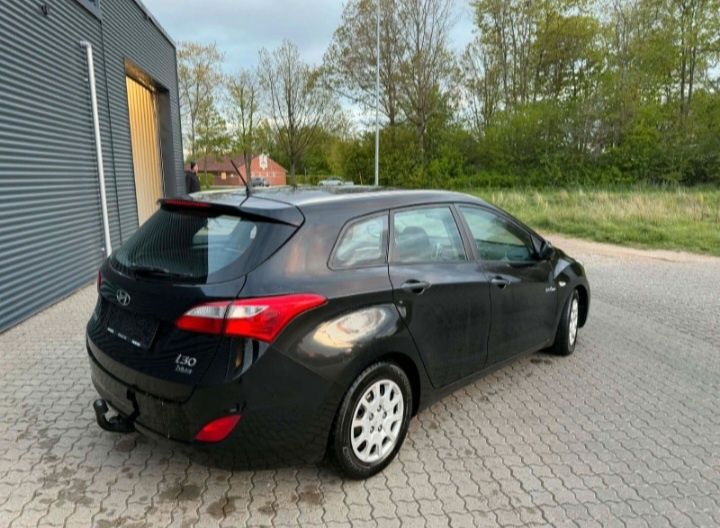 HYUNDAI i30 2014 — imagine 3