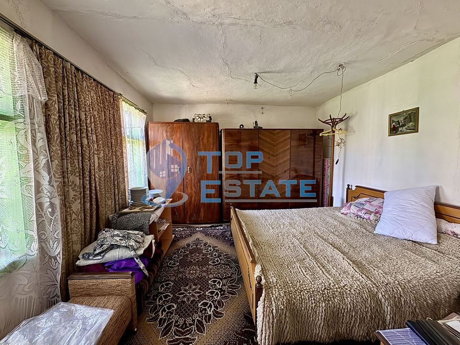 Продава се Къща в с. Джулюница, Област Велико Търново - 70 кв.м за 328 €/кв.м - Снимка #1