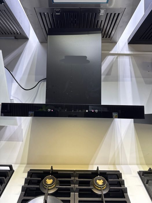 Вытяжка 7 Tech  сенсорная