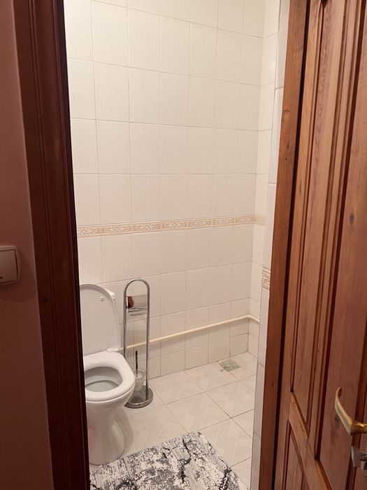 Срочно продаетс унитаз, в хорошем состояний
