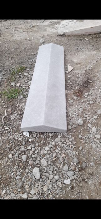 Capace ,coame și intervale gard