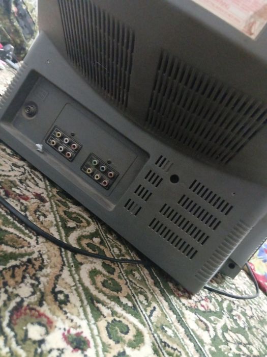 LG Rossiskiy Televizor sotiladi