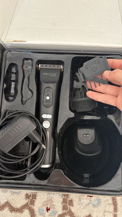 Это машинка для стрижки волос