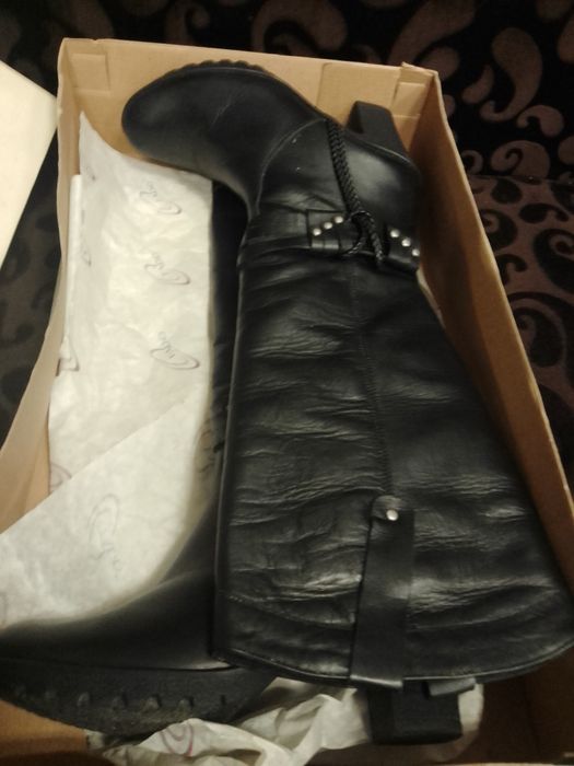 Дамски ботуши черни
