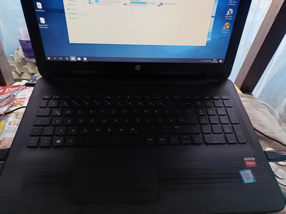 Vând Laptop marca HP ddr4