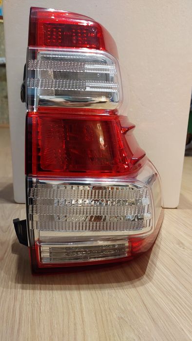 Задний фонарь Прадо 150