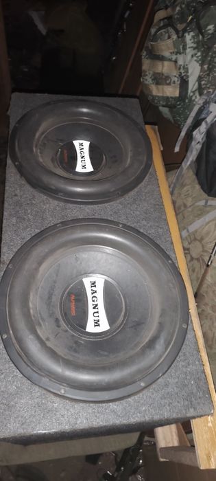 Продам сабвуфер срочно