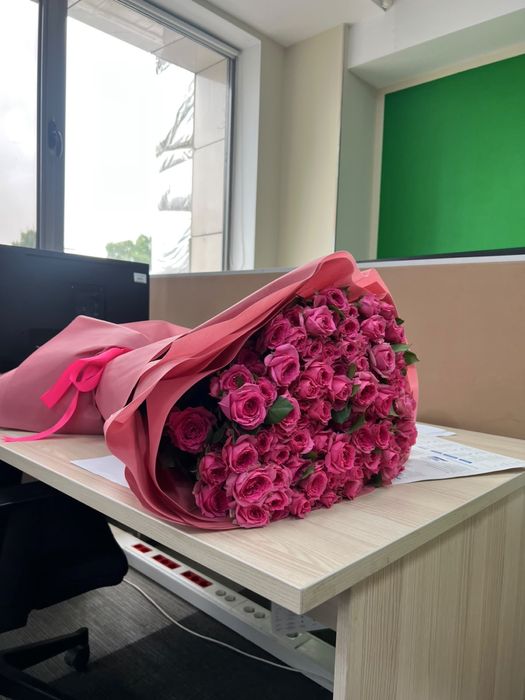 продам цветы метровые розы