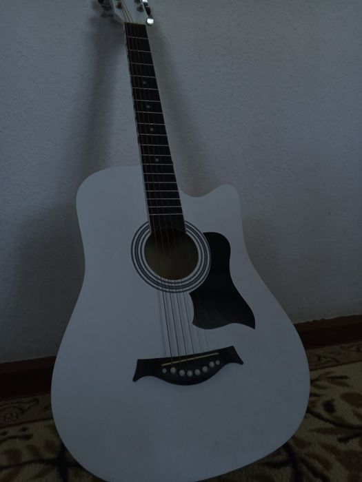 Гитара 6 струнная акустическая