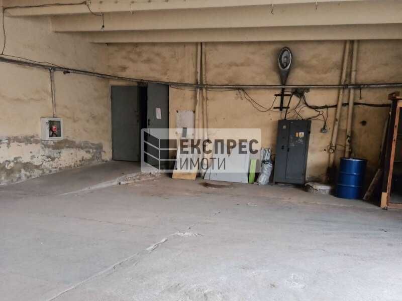 склад в района на Аспарухово