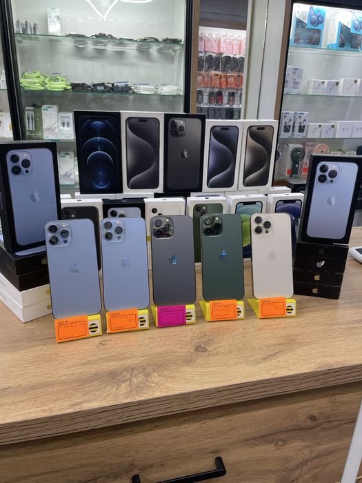 Продам айфон гарантия есть доставка есть