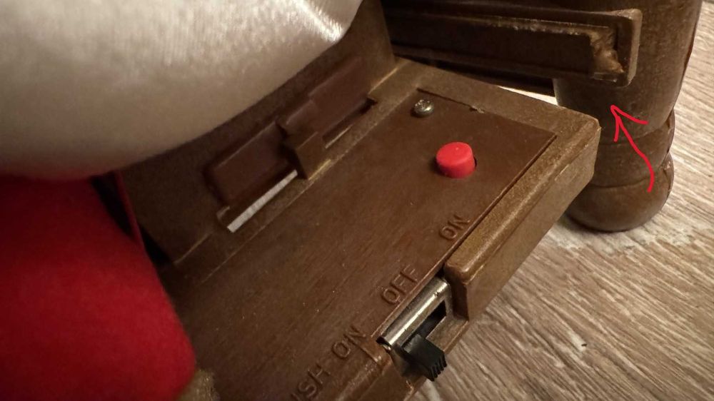 Хъркащ Интерактивен Дядо Коледа– 1994г