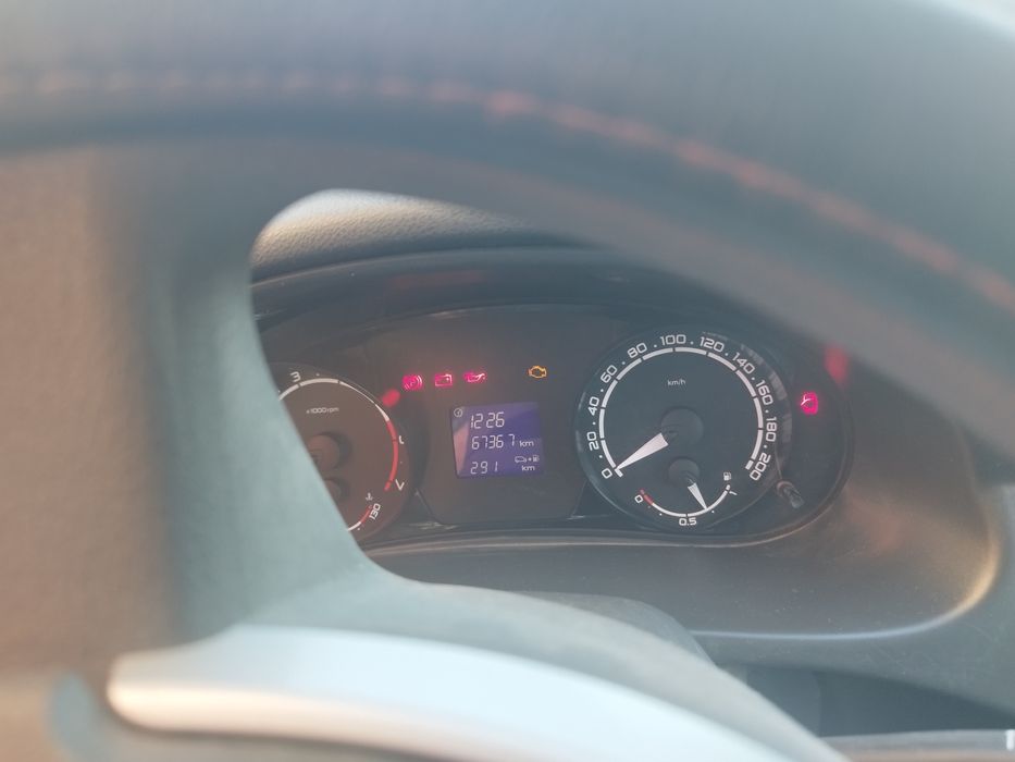 Продам машину Lada Priora 2170 седан 2014 год