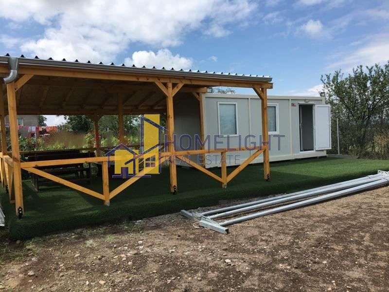 Парцел в кв. Враждебна