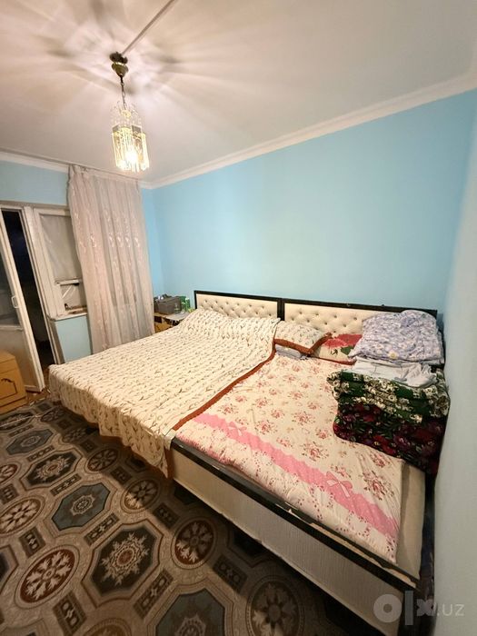 3-honali uy sotiladi g'ishtli abgomski dom media parkni orqasida