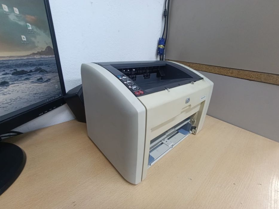 Принтер Hp Laserjet 1022