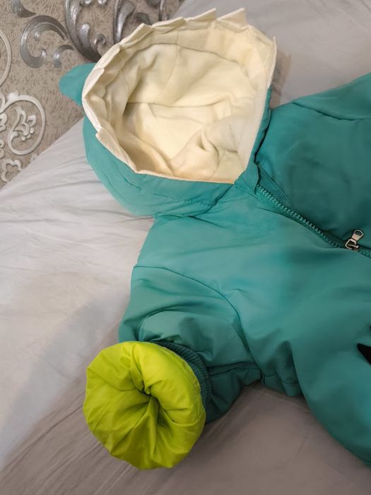 2 детские зимние комбинезоны