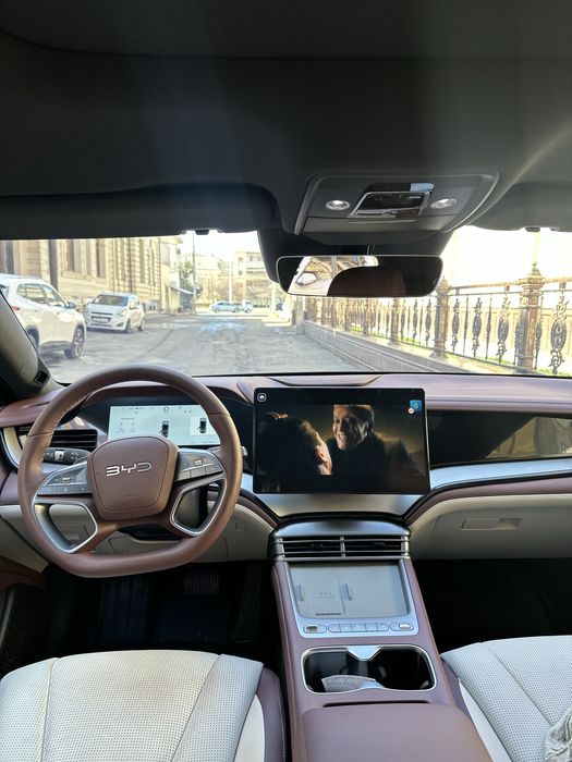 Бйд гибрид 2000км берган краска тоза енги мошина номер тақишка юурилга