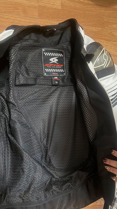 Кожен костюм за мотор