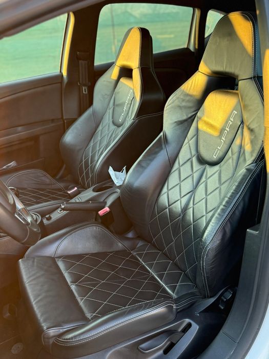Seat leon cupra r