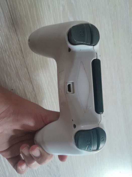 Джойстик для пс5