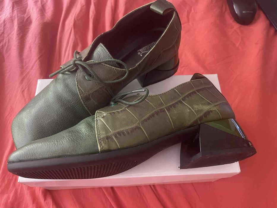 Обувки от естествена кожа на български производител