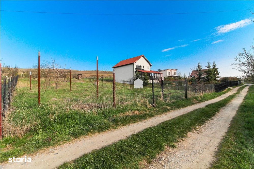 Teren intravilan la 14 km Cluj, 1366mp, Valcele, Feleacu