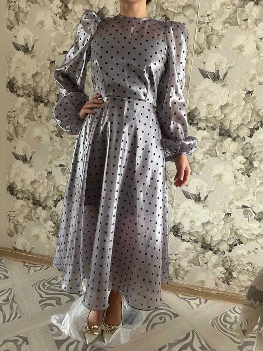 Продам платья по 5000 тг