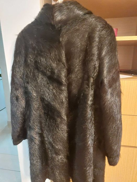 Haina blana naturala nutrie