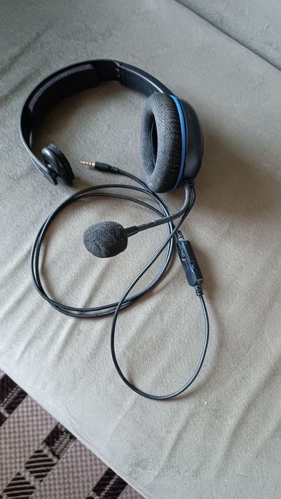 Наушники, в отличном состоянии