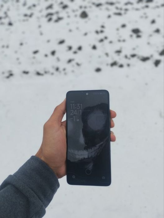 Redmi not 14 6+6/128 xotira 1%ham aybi yoq Tolka obmen 11ga dap qilama