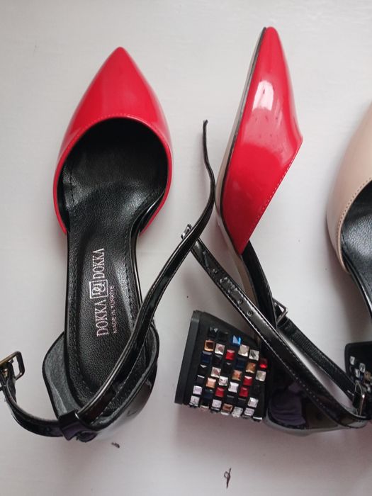 Pantofi deosebiti de eleganti