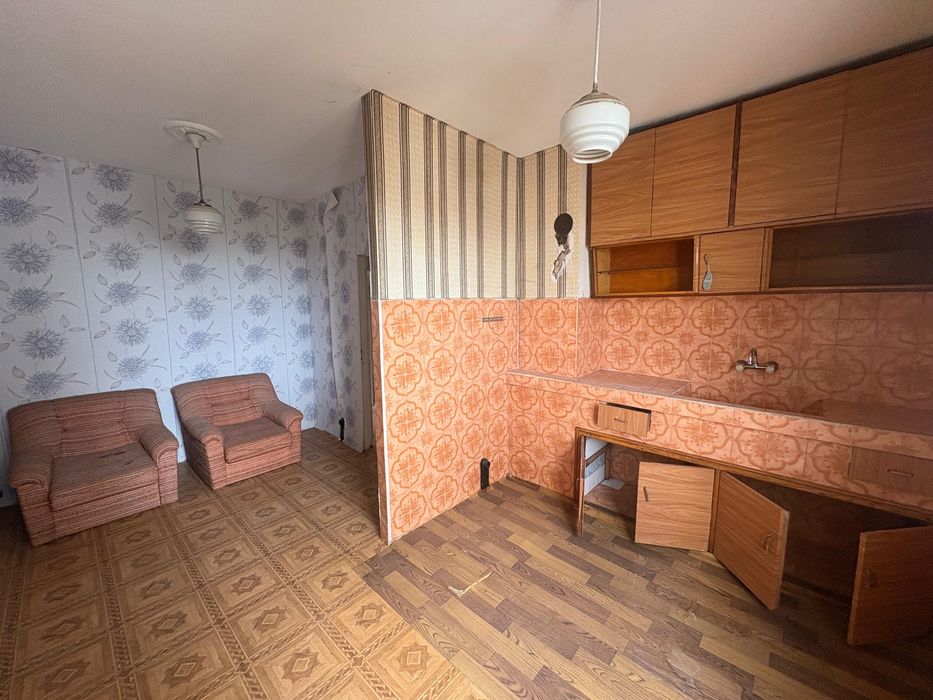 Тристаен Апартамент гр. Търговище СОЛИГЕНА