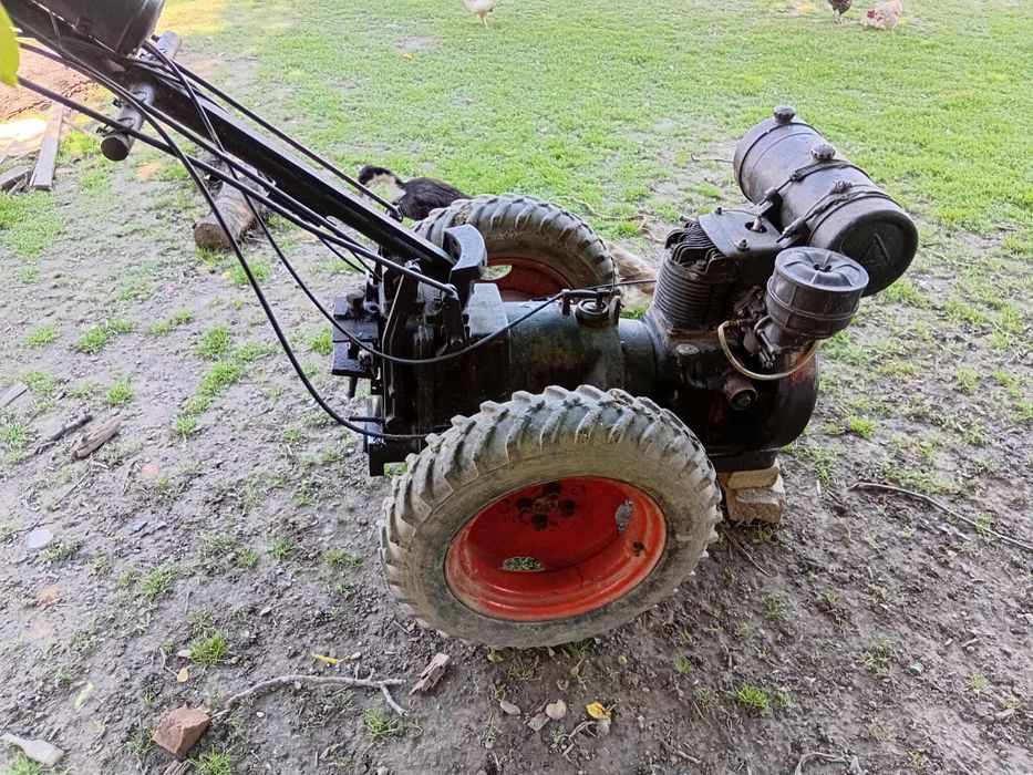 Vînd motocultor pascoali