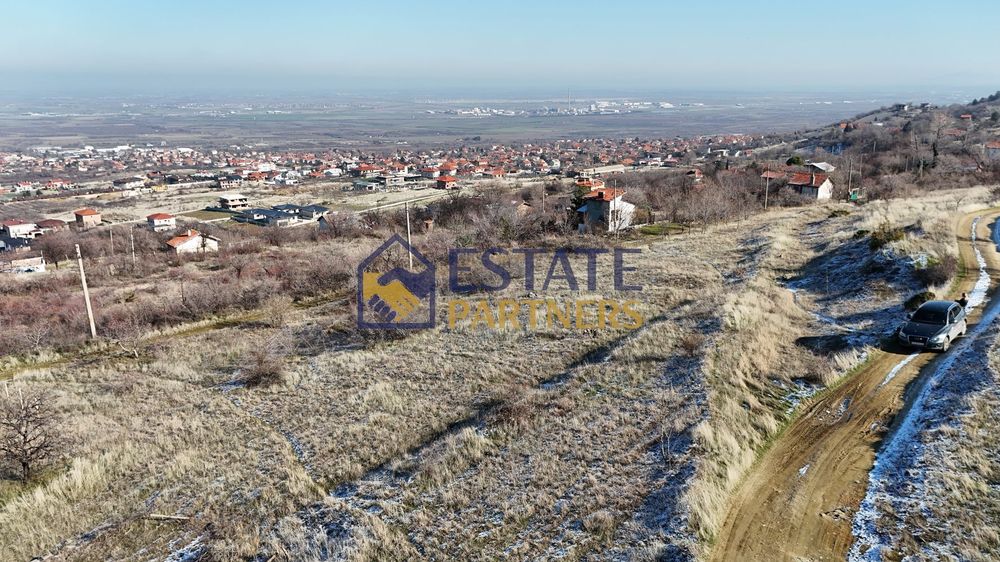 Парцел в Пловдив, област-с.Брестник площ 595 цена 47000