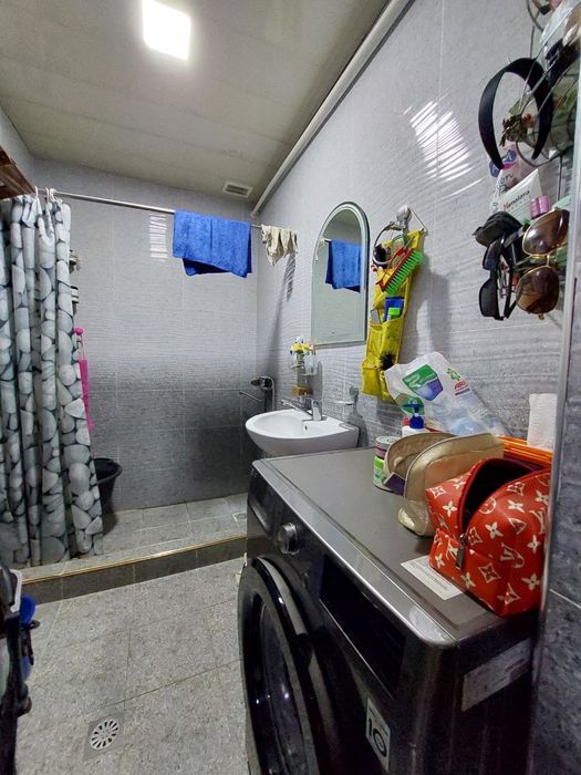 Продаю дом 1 соток 3 комната. Мухтар Ашрафи.