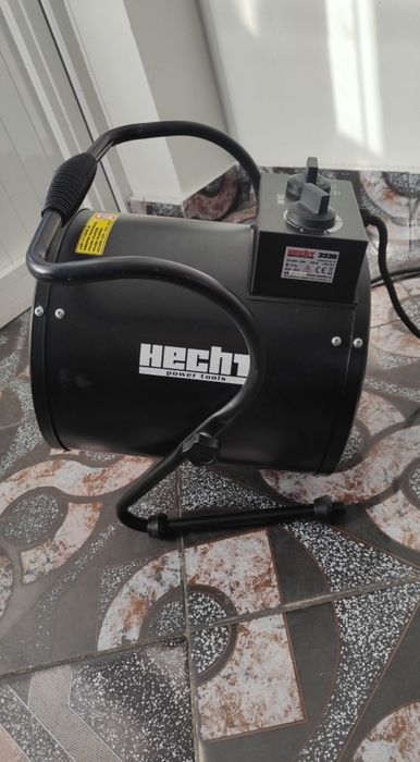 Termosuflanta portabila HECHT 3330, 1500/3000 W siguranta termica