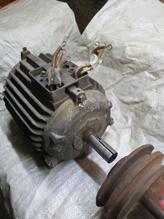 Электродвигатель