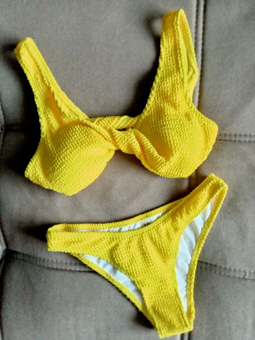 Продам купальник новый